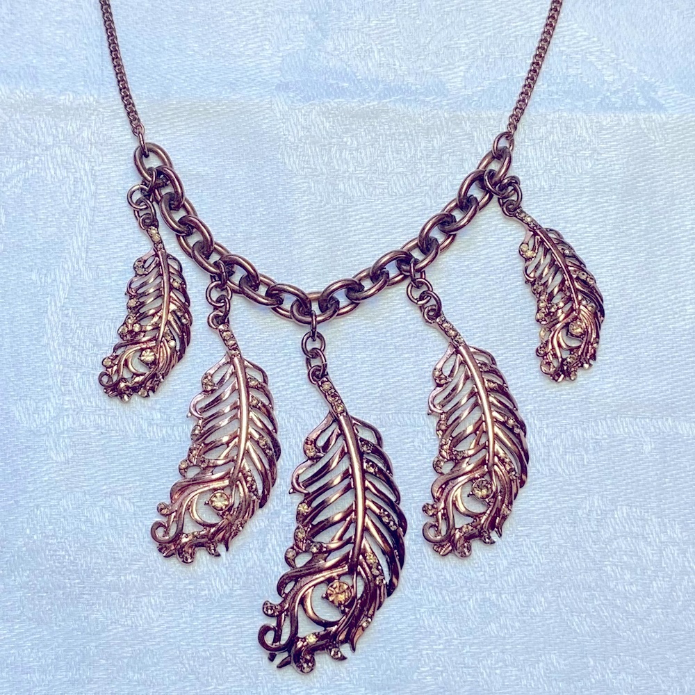 Relic‎ Copper Bronze Tone Hanging Feather Leaves Rhinestones Chain Necklace